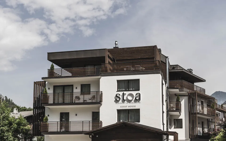 Stoa - Elegant & Romantic Guest House